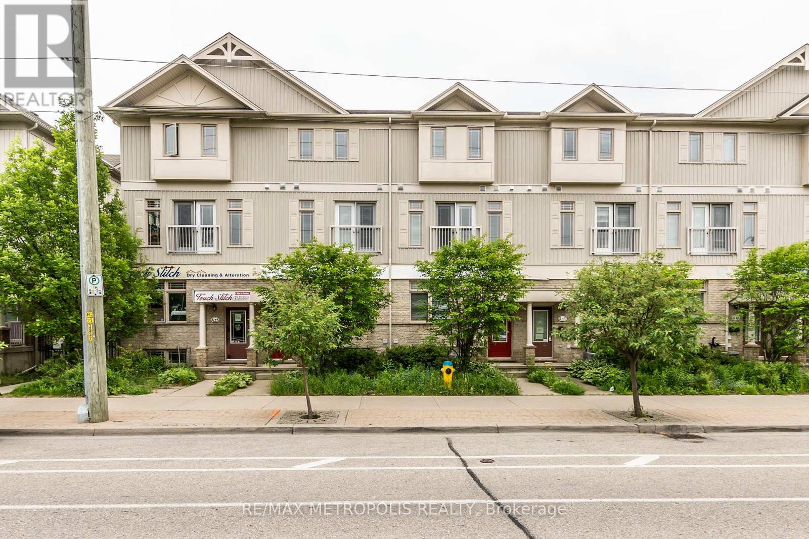 C15 - 619 Wild Ginger Avenue, Waterloo, Ontario  N2V 2X1 - Photo 32 - X12437434
