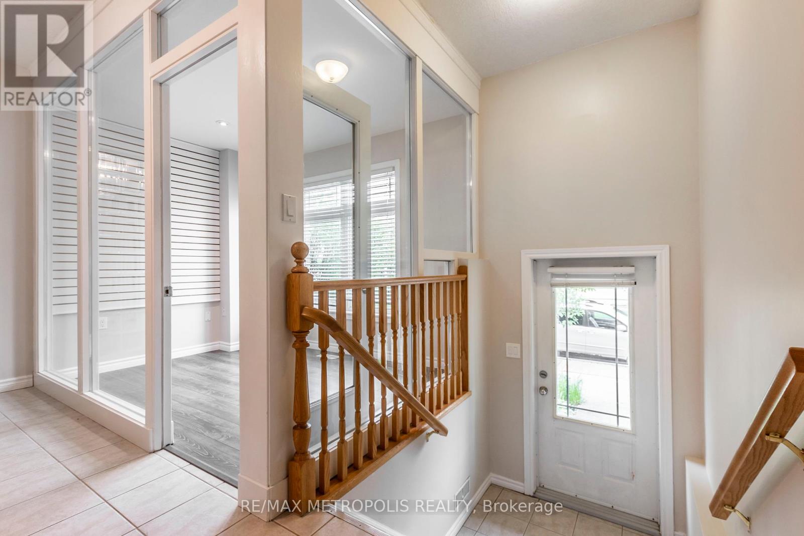 C15 - 619 Wild Ginger Avenue, Waterloo, Ontario  N2V 2X1 - Photo 6 - X12437434