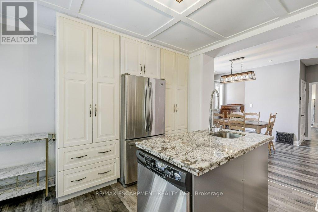 158 Eagle Avenue, Brantford, Ontario  N3S 1Z5 - Photo 16 - X12437445