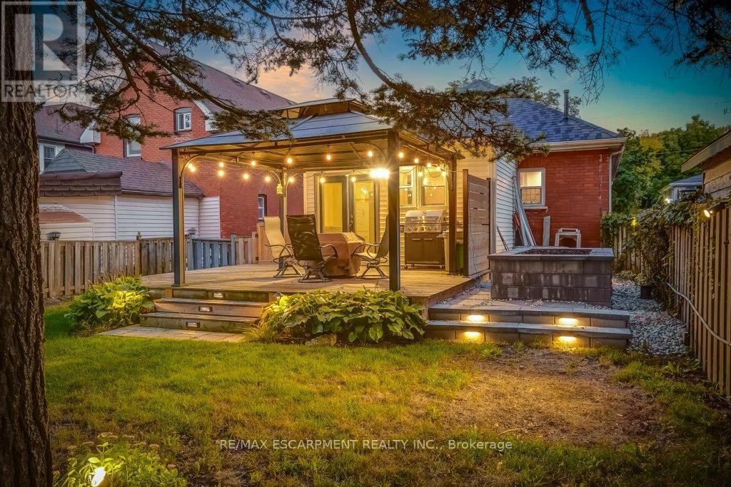 158 Eagle Avenue, Brantford, Ontario  N3S 1Z5 - Photo 32 - X12437445