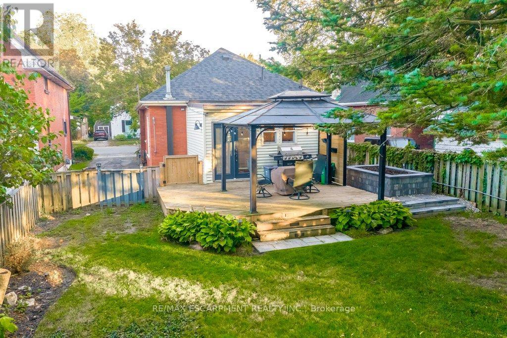 158 Eagle Avenue, Brantford, Ontario  N3S 1Z5 - Photo 42 - X12437445