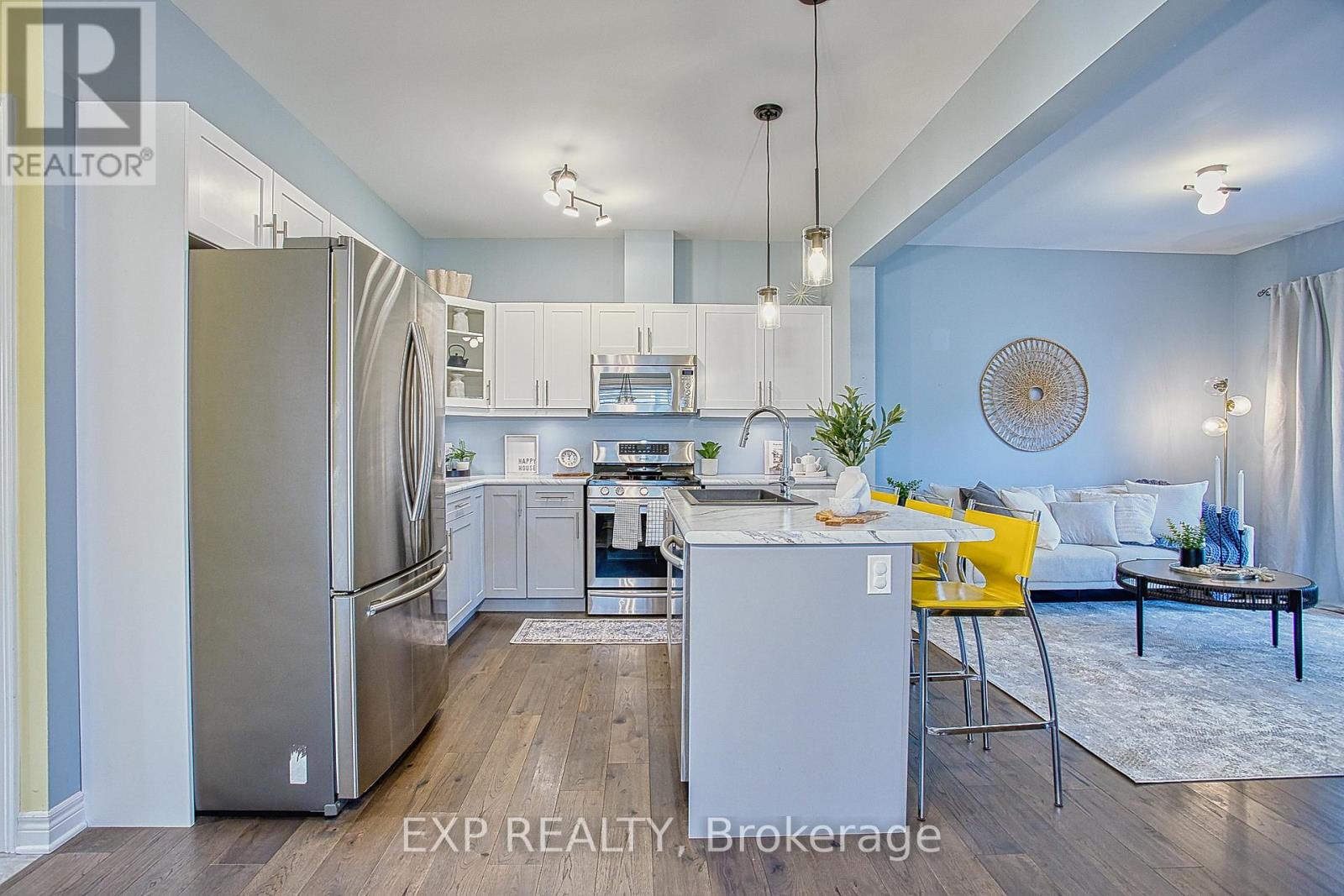 517b Scott Street, St. Catharines, Ontario  L2M 3X3 - Photo 10 - X12437476