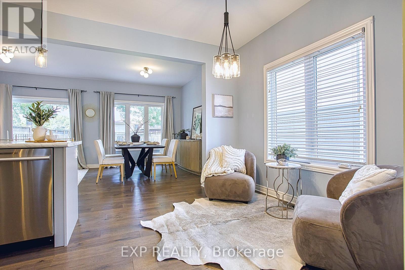 517b Scott Street, St. Catharines, Ontario  L2M 3X3 - Photo 7 - X12437476