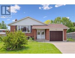 11 VAN HORNE PLACE