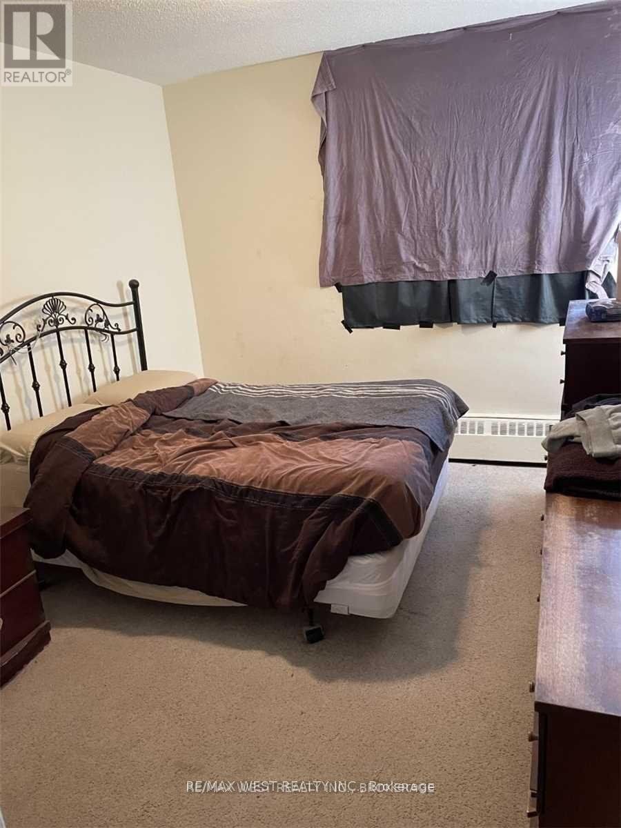 1011 - 15 Albright Road, Hamilton, Ontario  L8K 5J2 - Photo 9 - X12437508