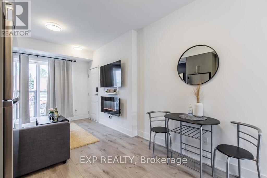 215 - 6065 Mcleod Road, Niagara Falls, Ontario  L2G 0Z7 - Photo 10 - X12437517