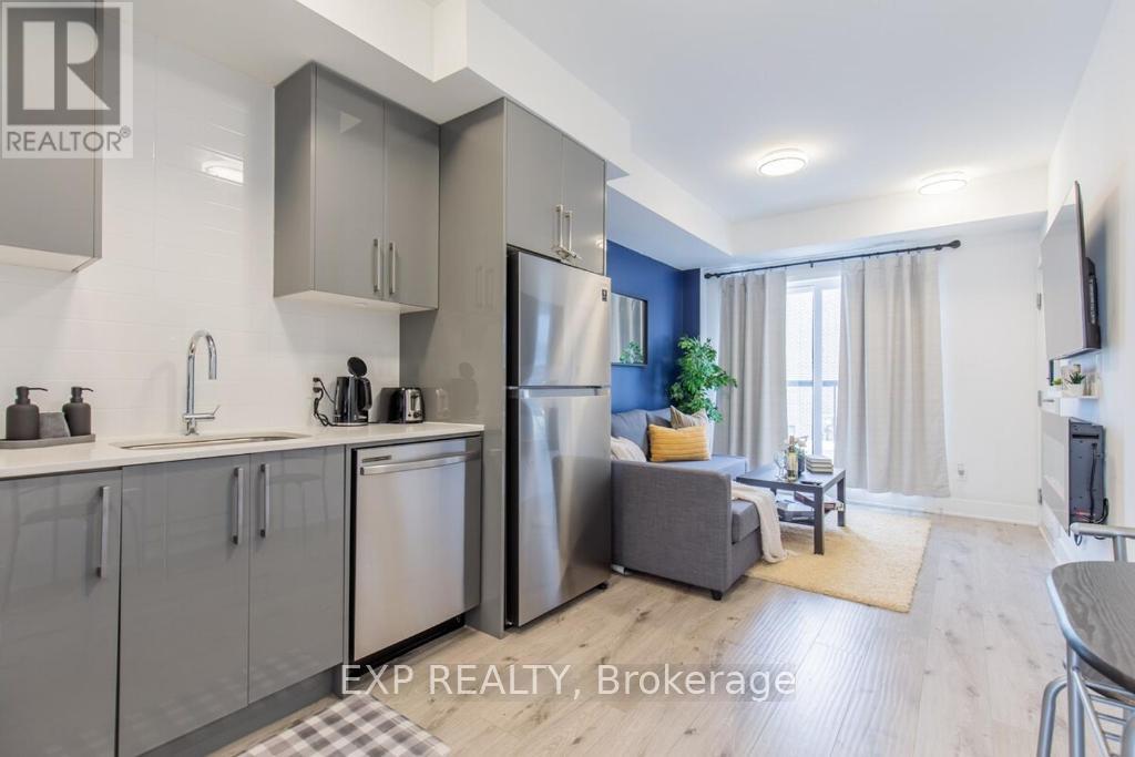 215 - 6065 Mcleod Road, Niagara Falls, Ontario  L2G 0Z7 - Photo 8 - X12437517