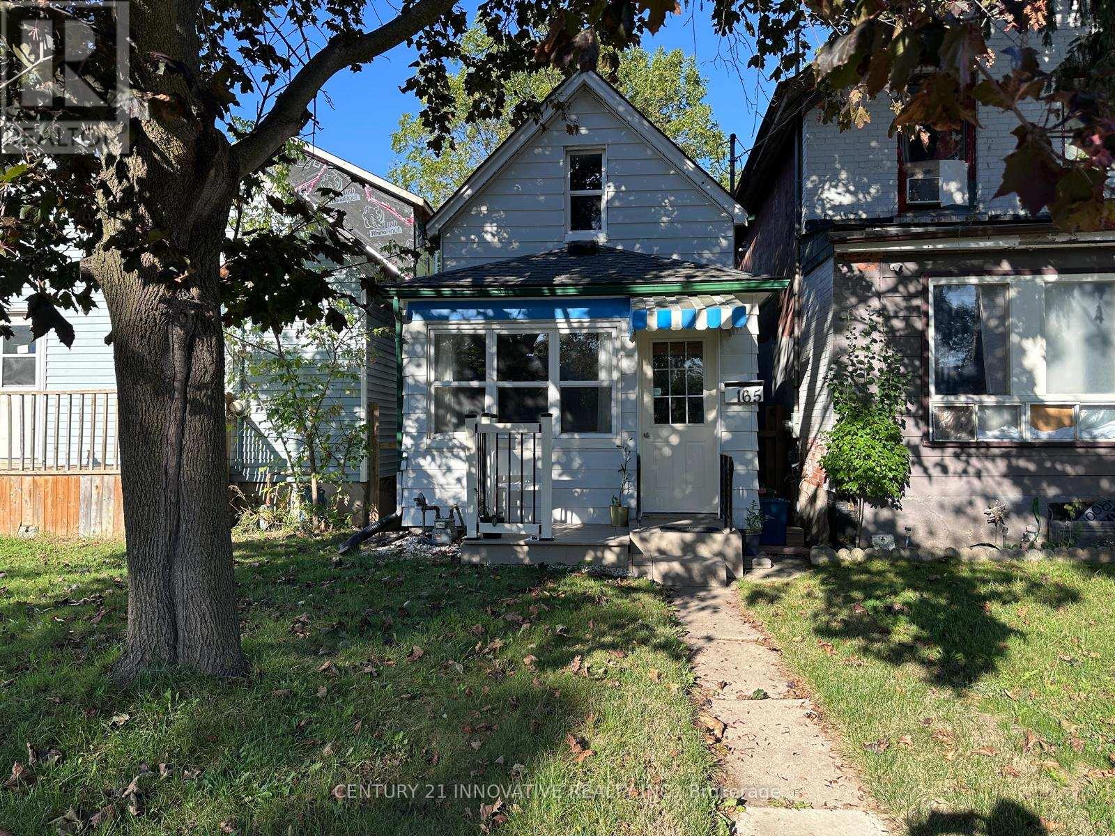 165 DUNDAS STREET N, Cambridge, Ontario
