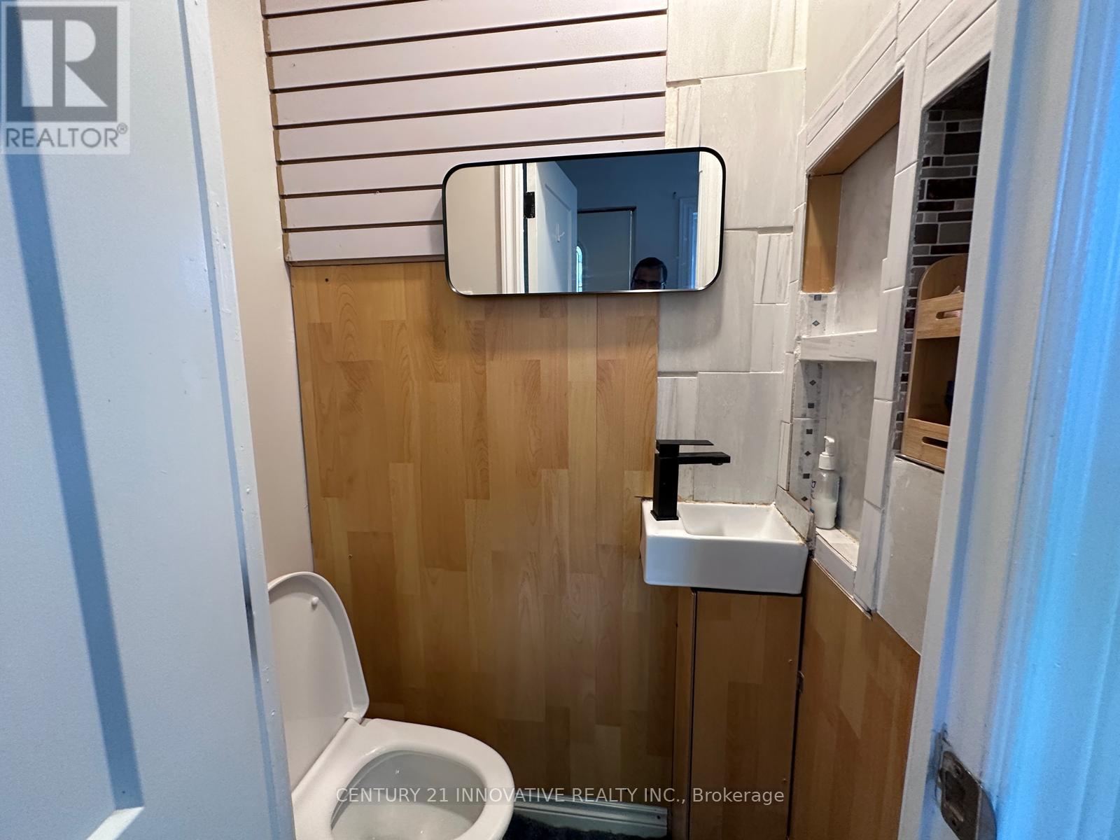 165 Dundas Street N, Cambridge, Ontario  N1R 5P2 - Photo 21 - X12437523