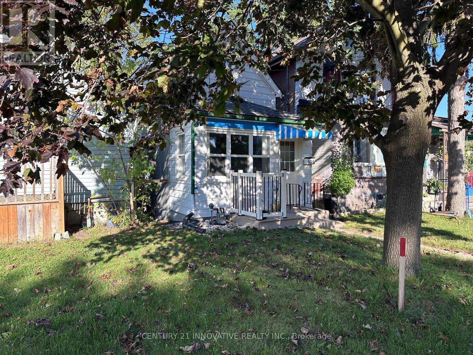 165 Dundas Street N, Cambridge, Ontario  N1R 5P2 - Photo 3 - X12437523