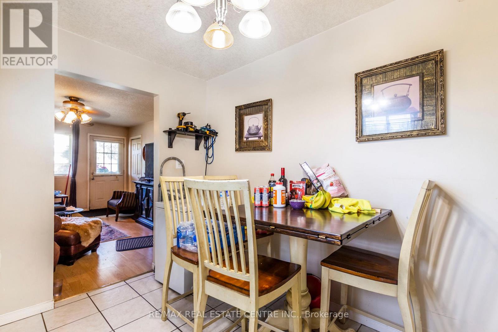 104 Oakwood Avenue, Cambridge, Ontario  N3H 4J2 - Photo 12 - X12437524