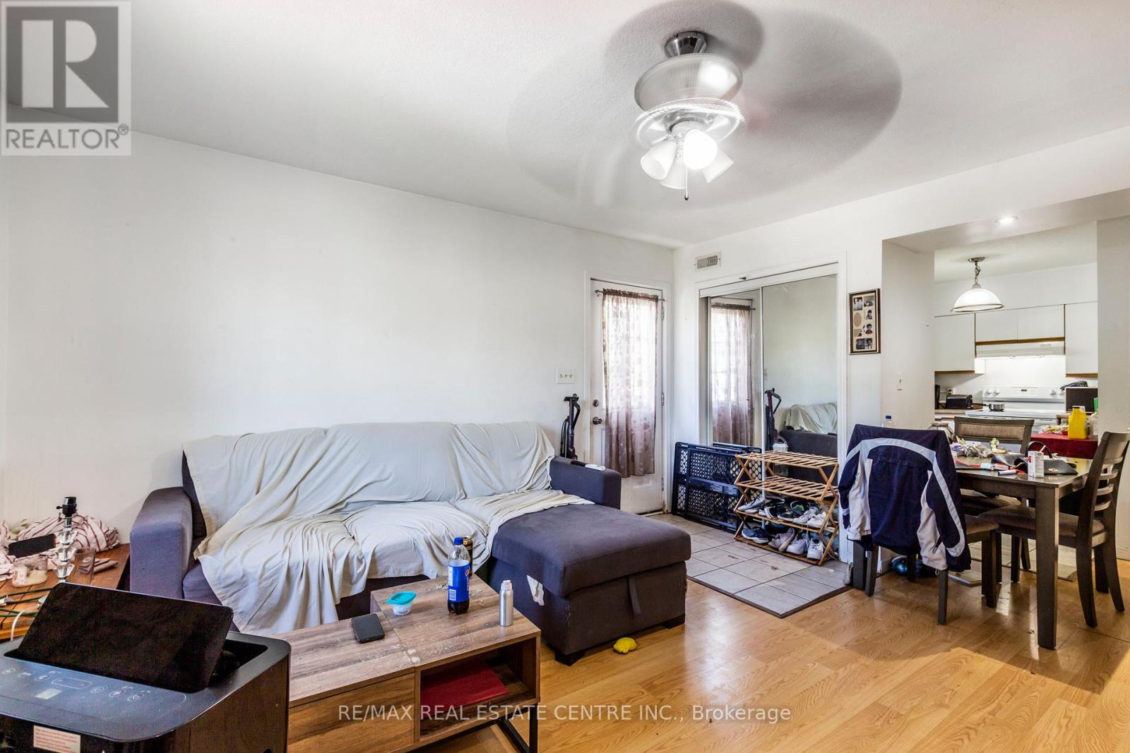 104 Oakwood Avenue, Cambridge, Ontario  N3H 4J2 - Photo 20 - X12437524