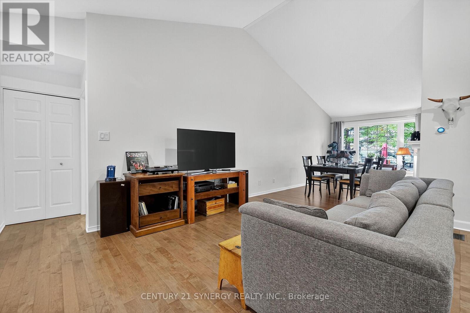 47 - 18 Oyster Bay Court, Ottawa, Ontario  K2S 1H3 - Photo 17 - X12437654
