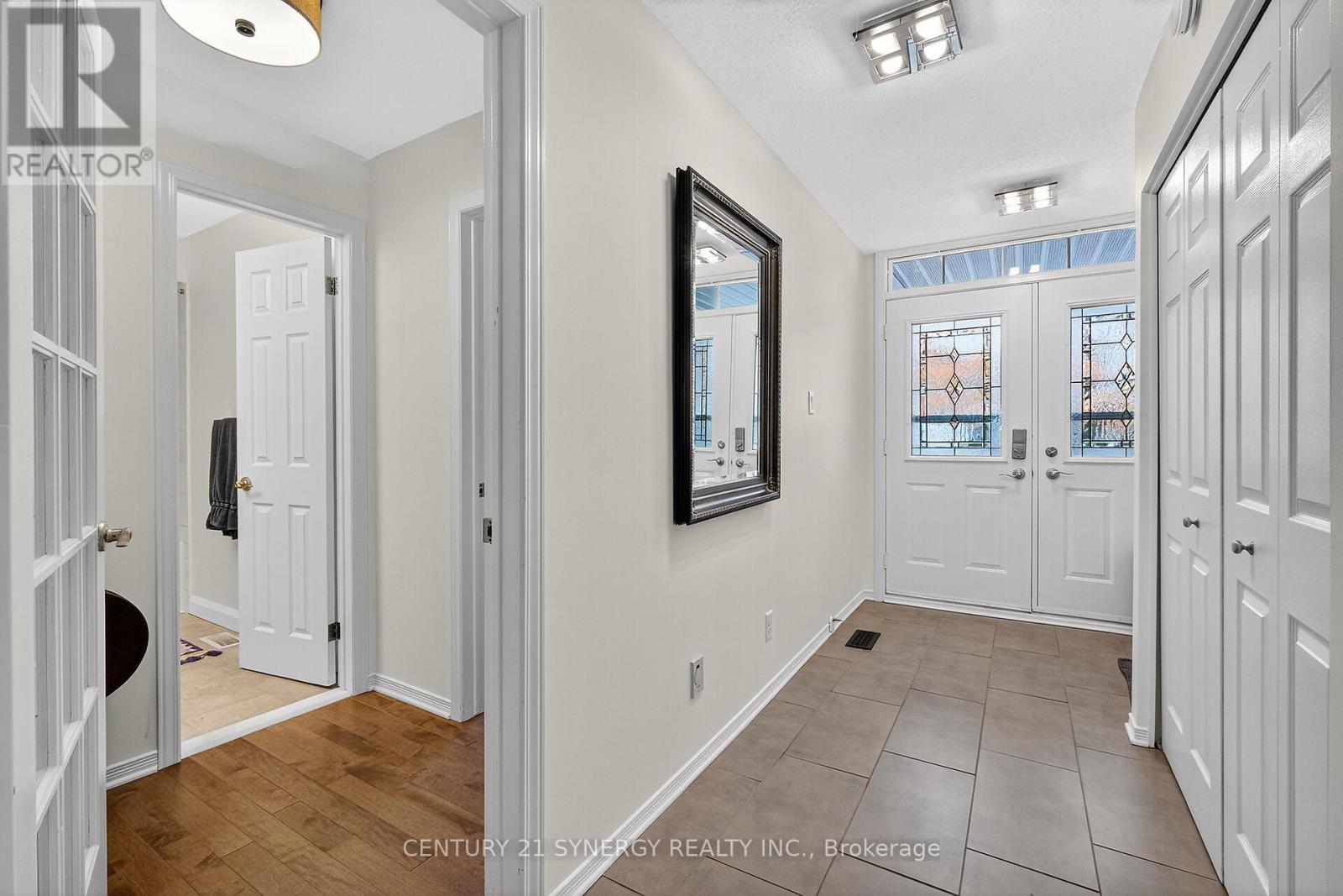 47 - 18 Oyster Bay Court, Ottawa, Ontario  K2S 1H3 - Photo 7 - X12437654