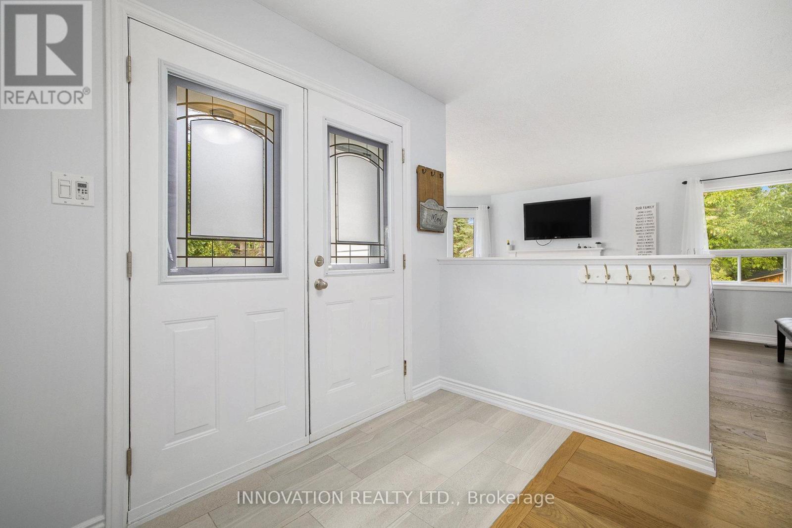 5702 Ferdinand Street, Ottawa, Ontario  K0A 2W0 - Photo 4 - X12437659