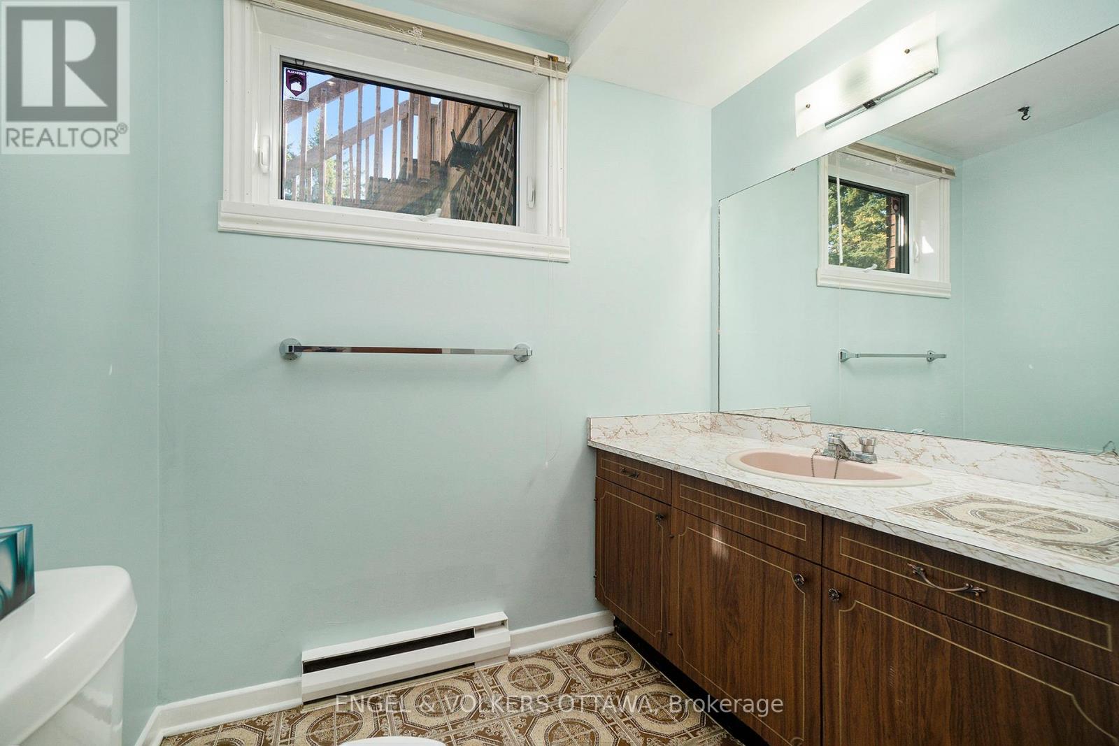 258 Herrick Drive, Rr#1, Arnprior Drive, Ottawa, Ontario  K7S 3G7 - Photo 35 - X12437742