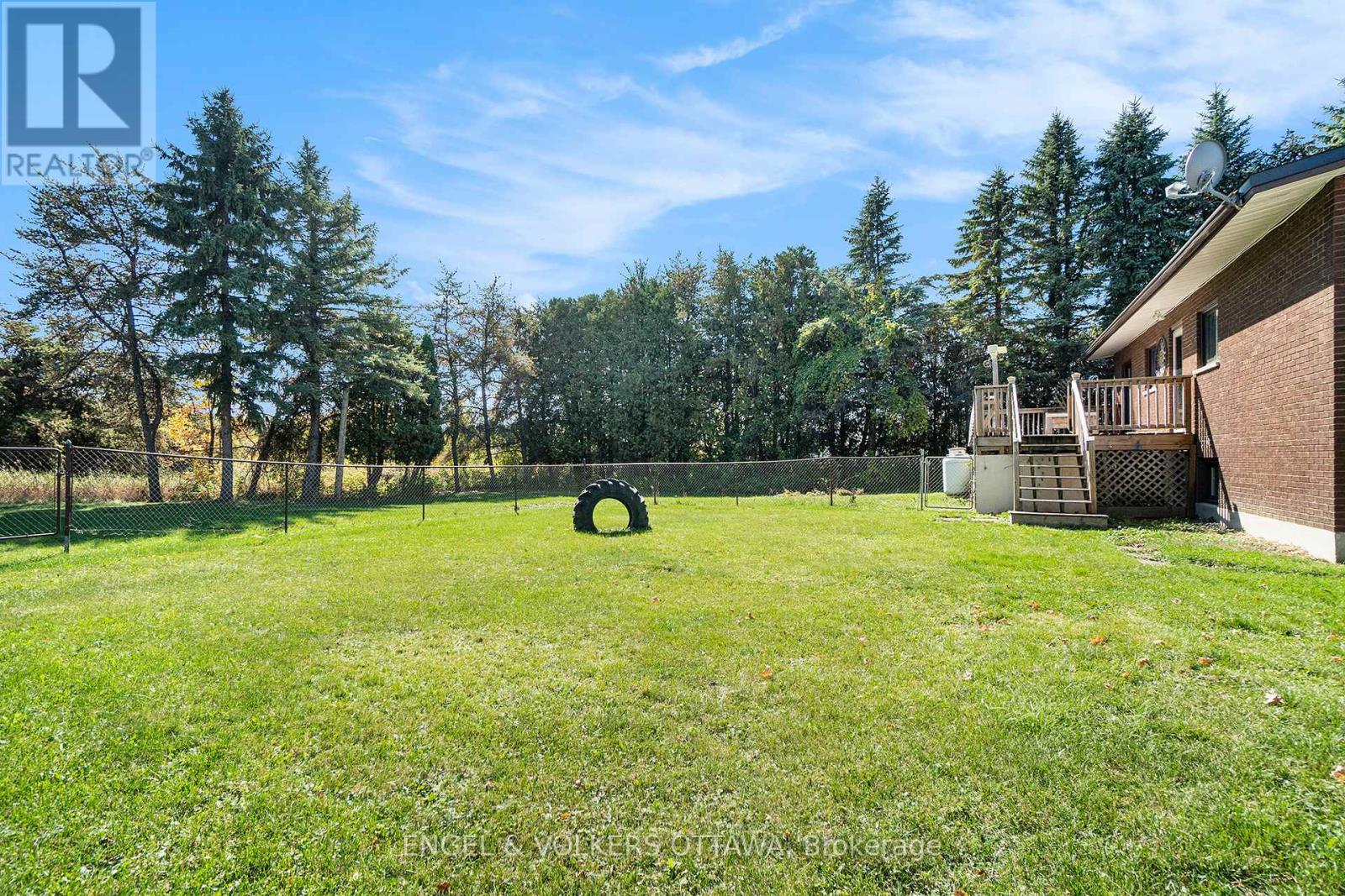 258 Herrick Drive, Rr#1, Arnprior Drive, Ottawa, Ontario  K7S 3G7 - Photo 45 - X12437742