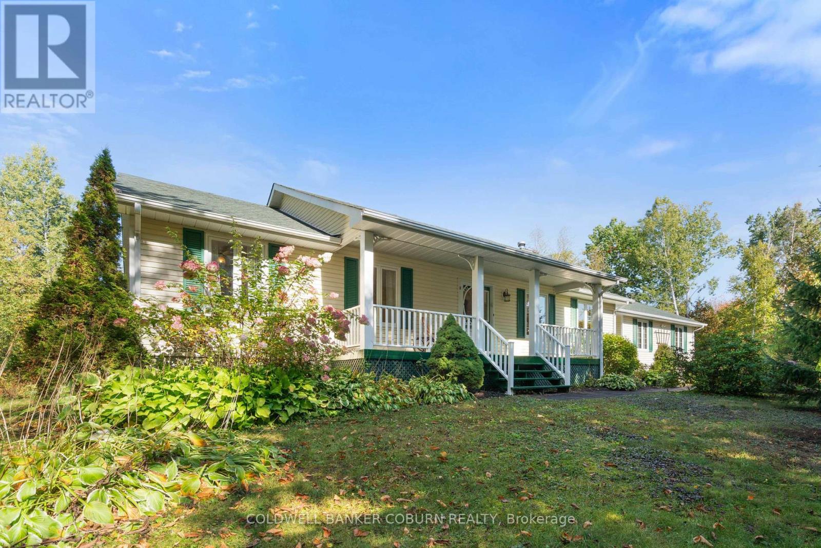 2 SUGAR MAPLE WAY, North Grenville, Ontario