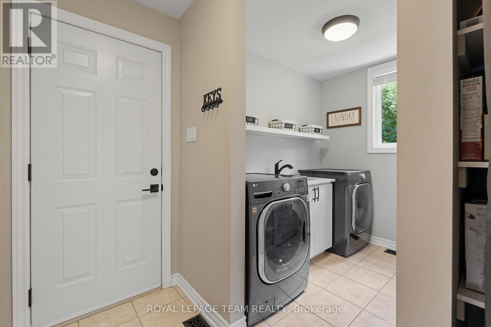 2893 Barlow Crescent, Ottawa, Ontario  K0A 1T0 - Photo 22 - X12437804