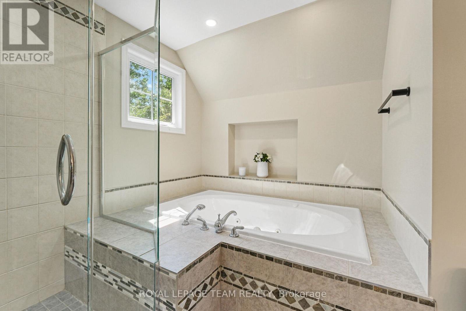 2893 Barlow Crescent, Ottawa, Ontario  K0A 1T0 - Photo 30 - X12437804