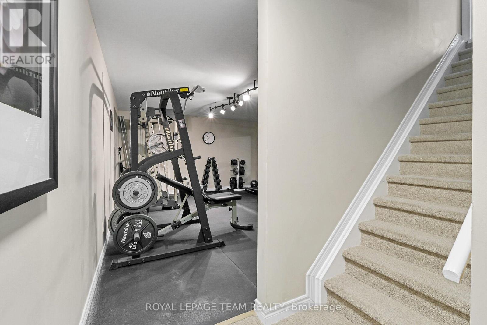 2893 Barlow Crescent, Ottawa, Ontario  K0A 1T0 - Photo 33 - X12437804