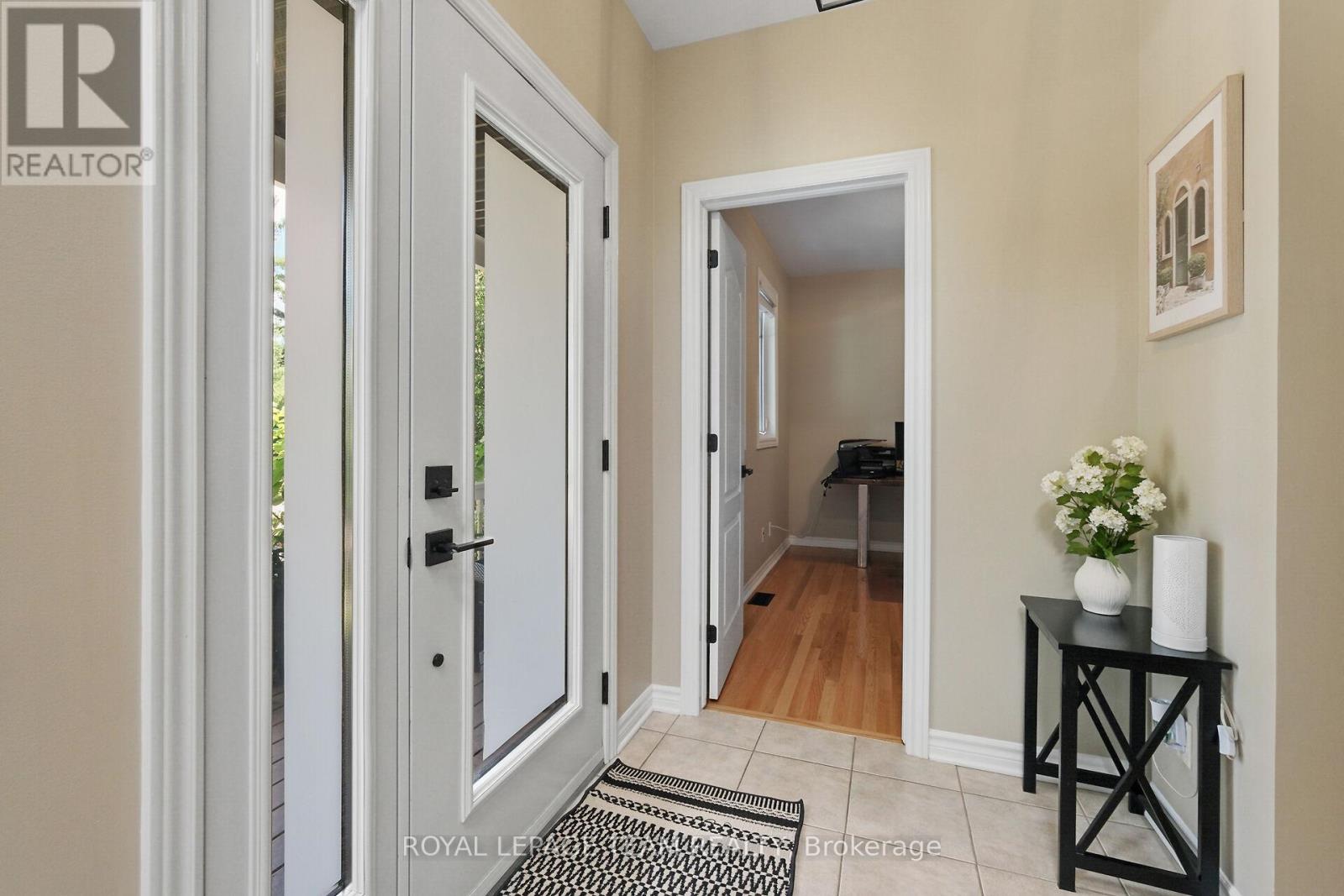 2893 Barlow Crescent, Ottawa, Ontario  K0A 1T0 - Photo 5 - X12437804