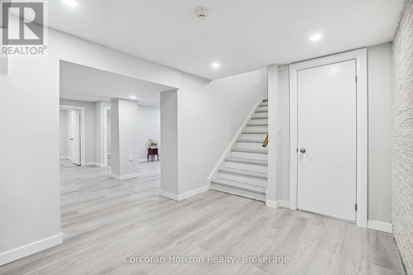 353 Sulphur Springs Road, Hamilton, Ontario  L9G 4T7 - Photo 39 - X12437642