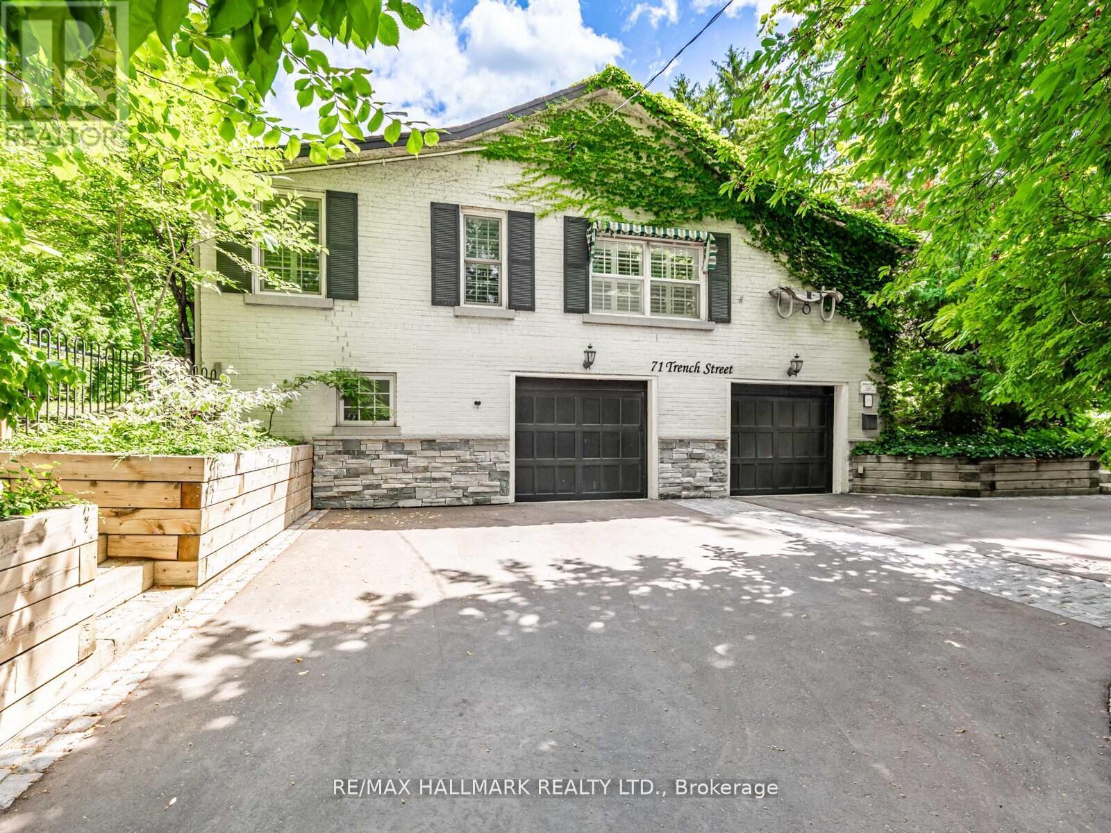 71 TRENCH STREET, Richmond Hill, Ontario