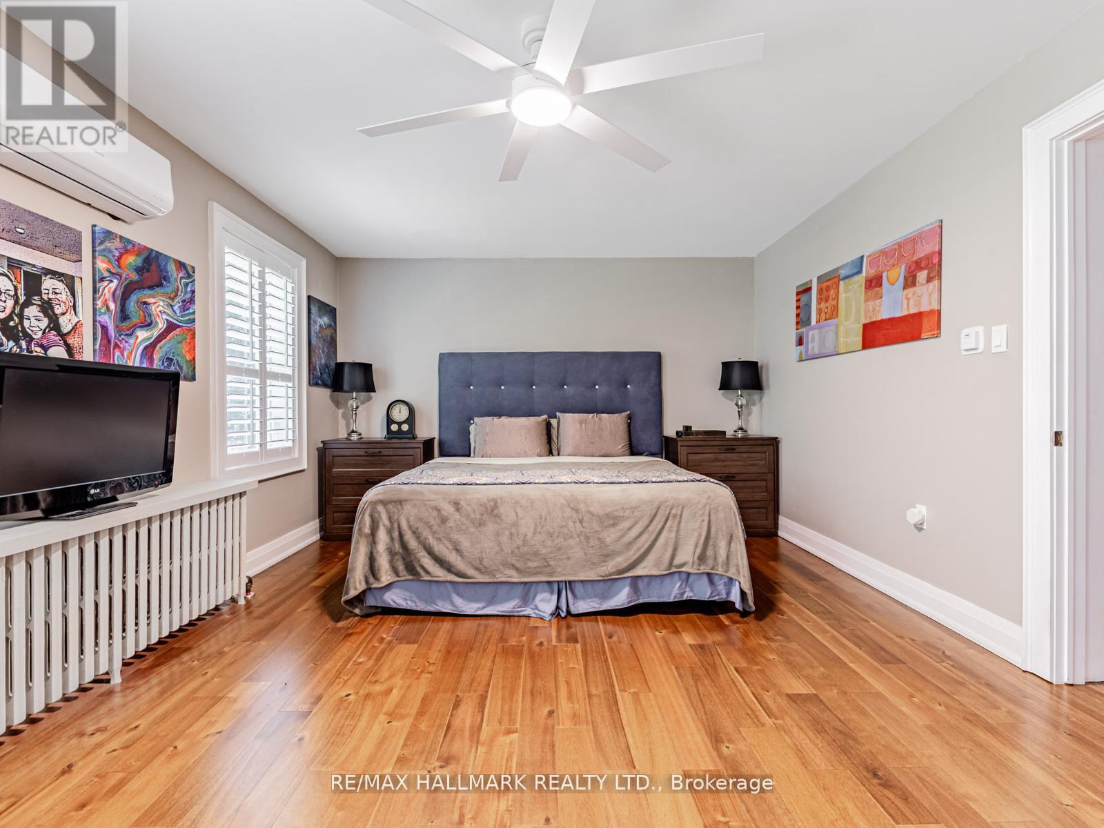 71 Trench Street, Richmond Hill, Ontario  L4C 3W6 - Photo 32 - N12437606