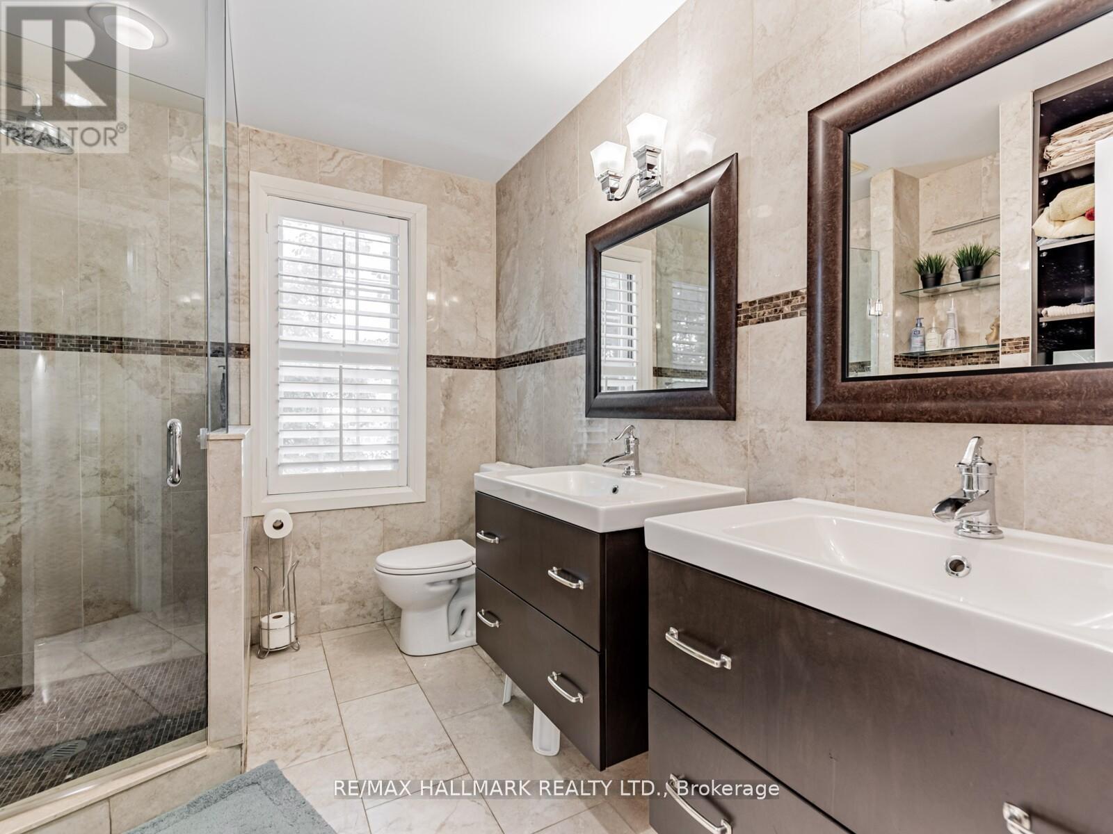 71 Trench Street, Richmond Hill, Ontario  L4C 3W6 - Photo 33 - N12437606