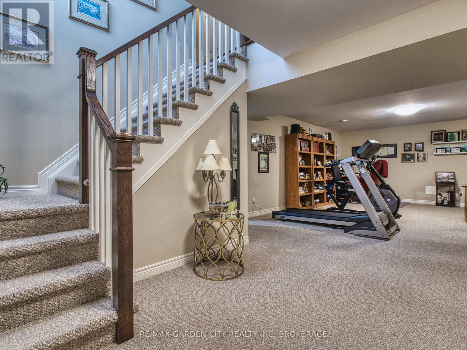 15 - 215 Vansickle Road, St. Catharines (Rykert/vansickle), Ontario  L2S 0E3 - Photo 19 - X12437809