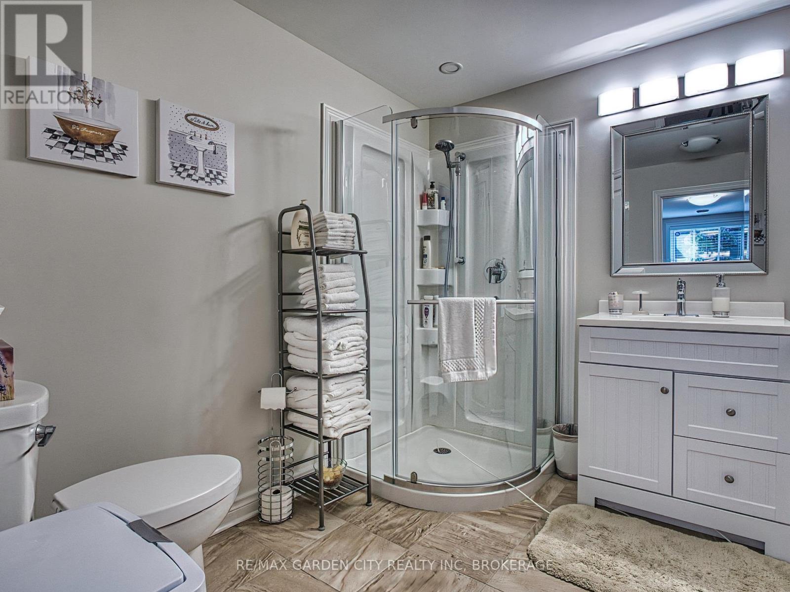 15 - 215 Vansickle Road, St. Catharines (Rykert/vansickle), Ontario  L2S 0E3 - Photo 24 - X12437809