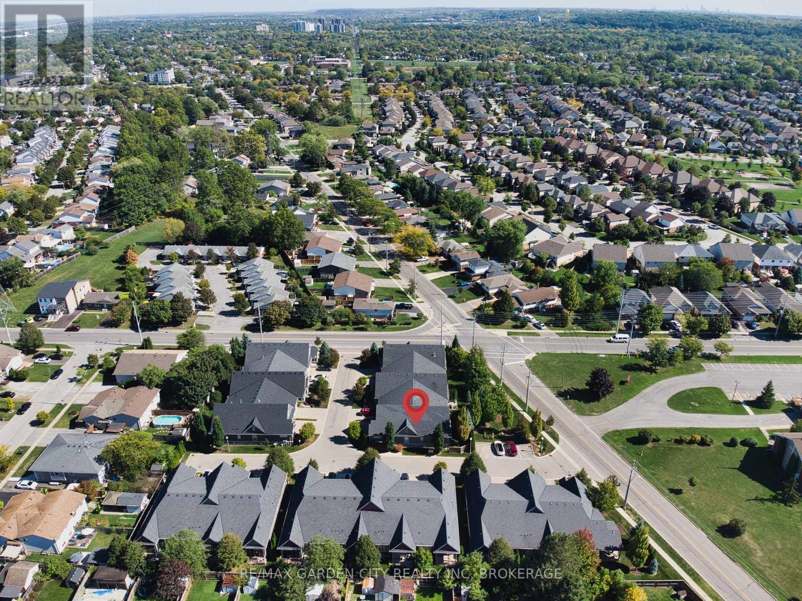 15 - 215 Vansickle Road, St. Catharines (Rykert/vansickle), Ontario  L2S 0E3 - Photo 30 - X12437809
