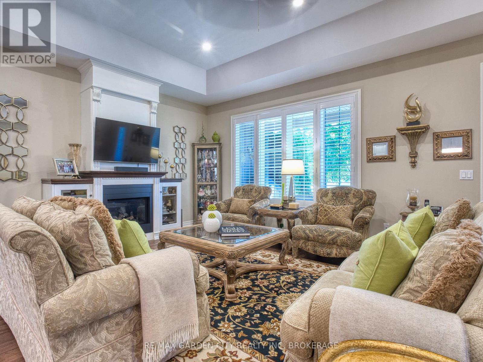 15 - 215 Vansickle Road, St. Catharines (Rykert/vansickle), Ontario  L2S 0E3 - Photo 9 - X12437809