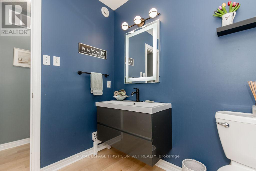 14 Valleycrest Drive, Oro-Medonte, Ontario  L0L 2L0 - Photo 33 - S12437557