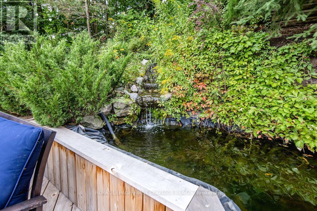 14 Valleycrest Drive, Oro-Medonte, Ontario  L0L 2L0 - Photo 41 - S12437557