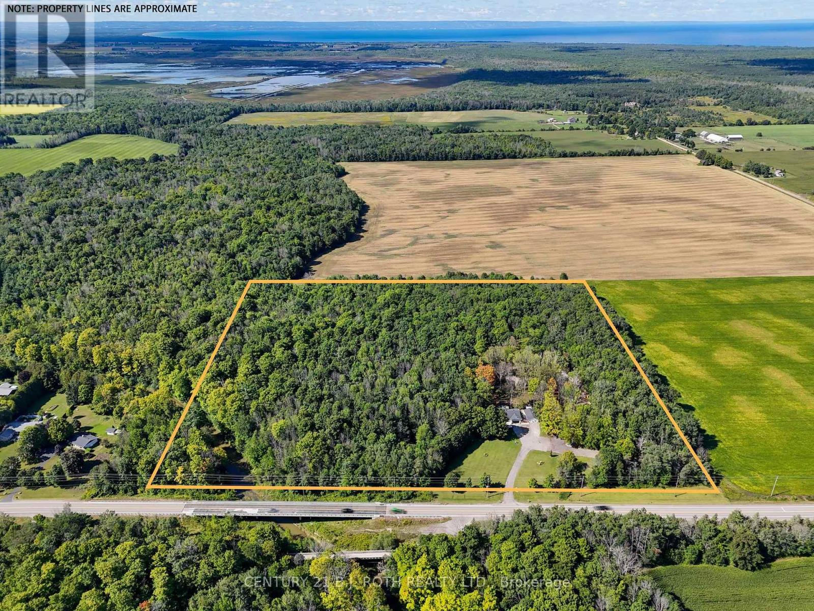 1250 County Road 6 Road S, Tiny, Ontario  L0L 2T0 - Photo 3 - S12437569