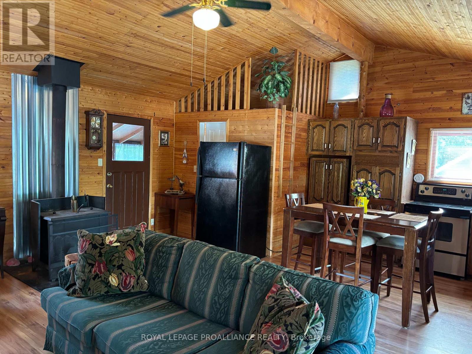 Unit #11 - 422 Island View Road, Alnwick/haldimand, Ontario  K6H 5R7 - Photo 24 - X12406219