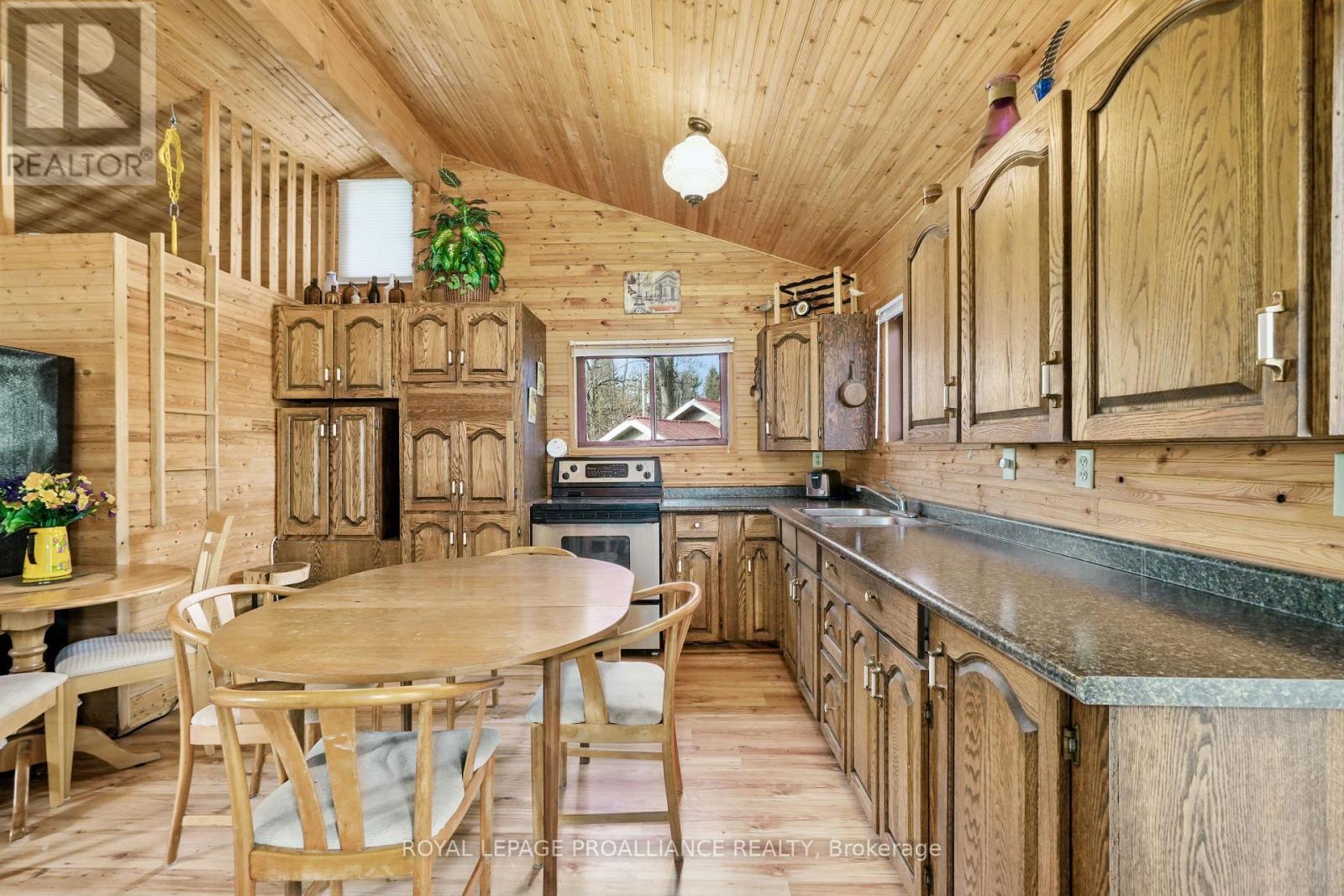 Unit #11 - 422 Island View Road, Alnwick/haldimand, Ontario  K6H 5R7 - Photo 27 - X12406219