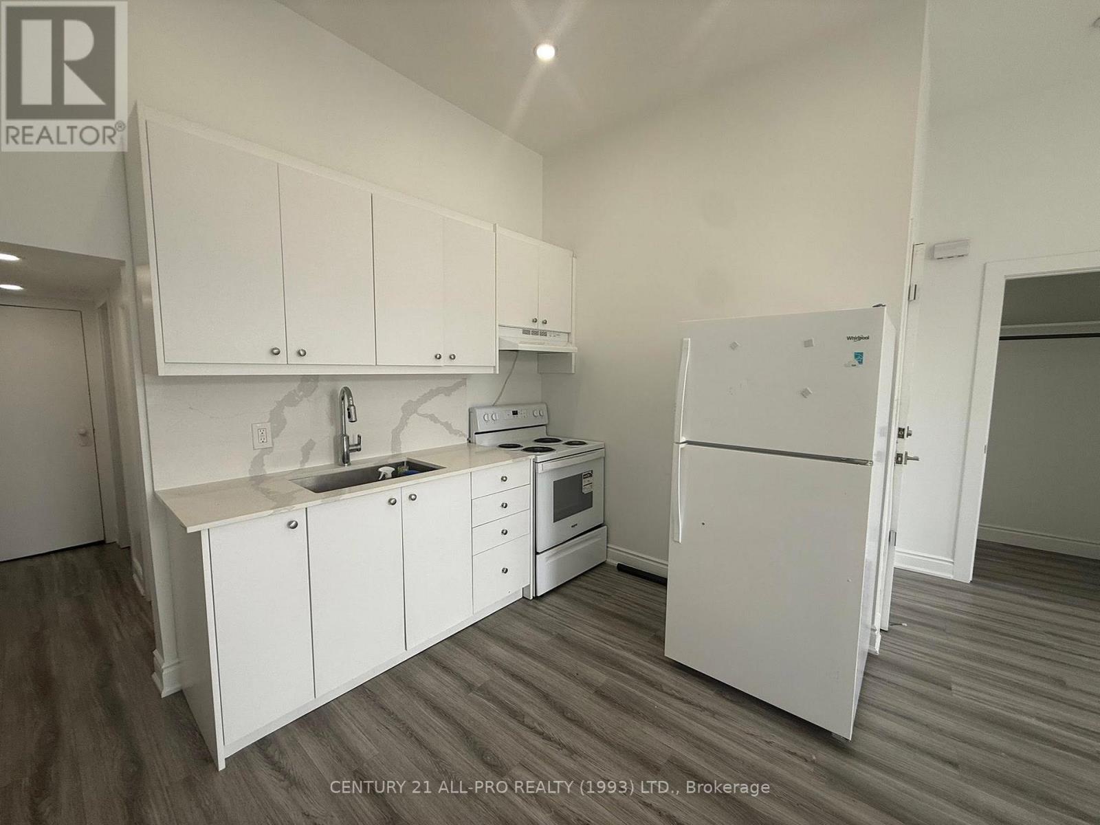 Unit 1 - 82 King Street W, Cobourg, Ontario  K9A 2M3 - Photo 6 - X12435435