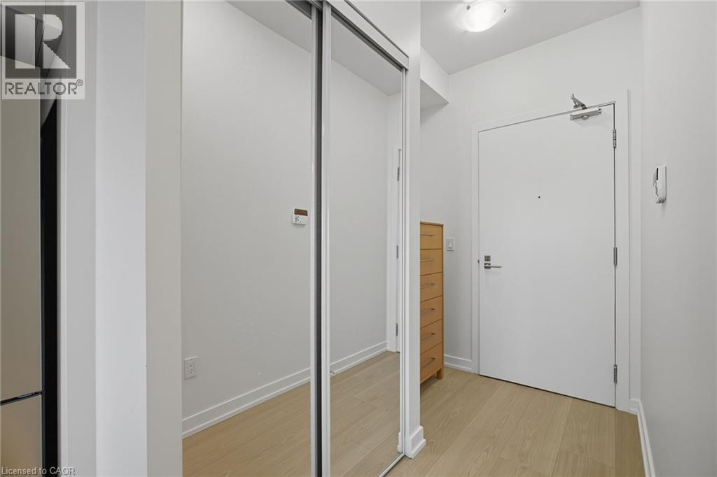 4655 Glen Erin Drive Unit# 1501, Mississauga, Ontario  L5M 0Z1 - Photo 3 - 40775429
