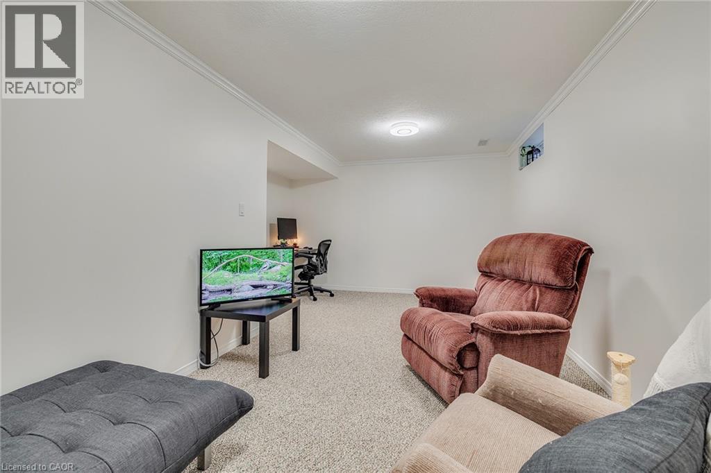220 Prosperity Drive, Kitchener, Ontario  N2E 4E5 - Photo 22 - 40773072