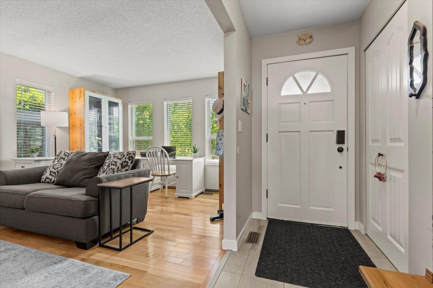 9163 Mavis Street, Chilliwack Proper West, Chilliwack, British Columbia  V2P 7H5 - Photo 6 - R3051477