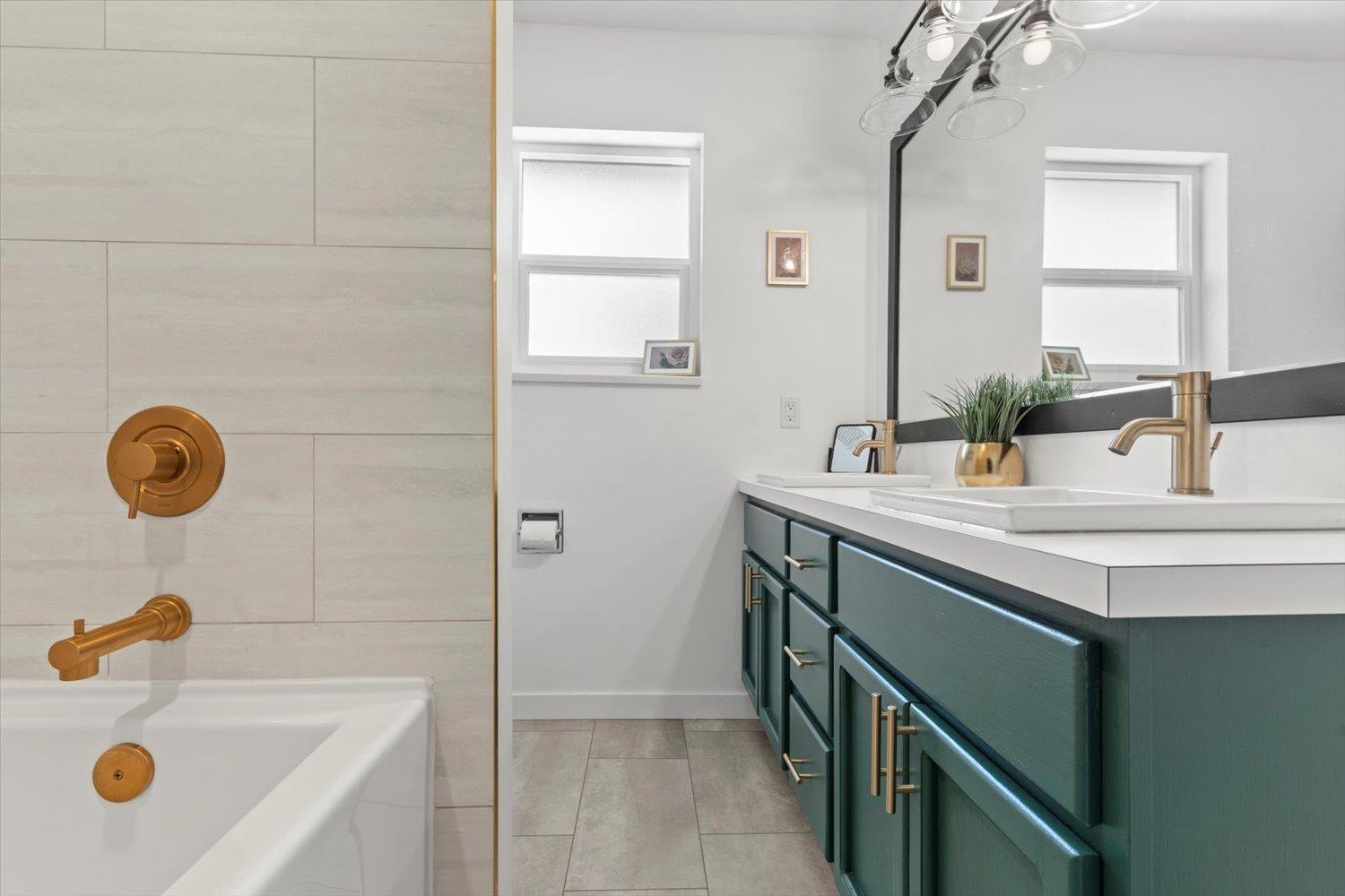 9163 Mavis Street, Chilliwack Proper West, Chilliwack, British Columbia  V2P 7H5 - Photo 15 - R3051477