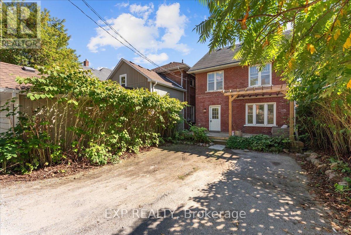 468 Charlotte Street, Peterborough, Ontario  K9J 2W3 - Photo 36 - X12437633