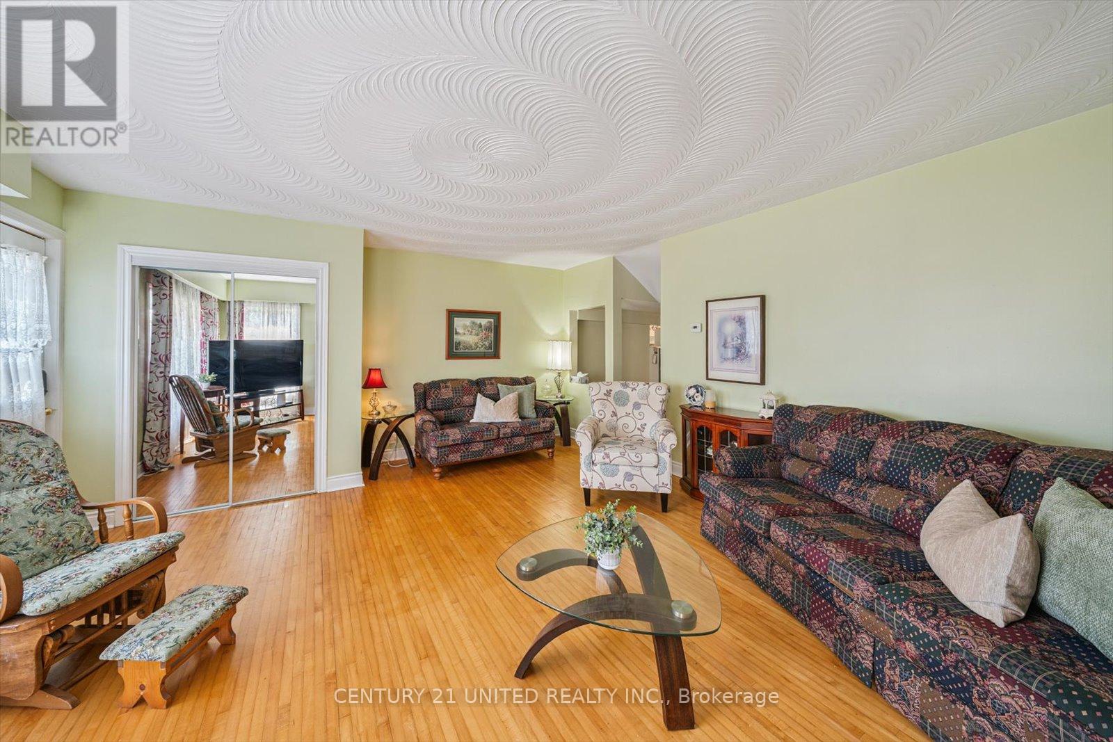 9 Beverly Street, Kawartha Lakes, Ontario  K9V 4Y8 - Photo 15 - X12437747