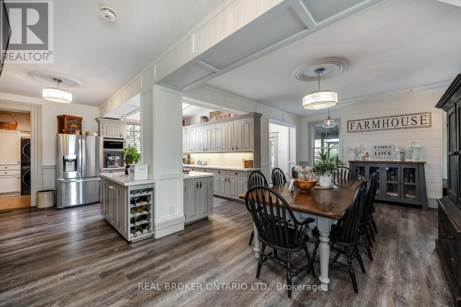 832 Highway 7a, Kawartha Lakes, Ontario  L0A 1A0 - Photo 11 - X12437791