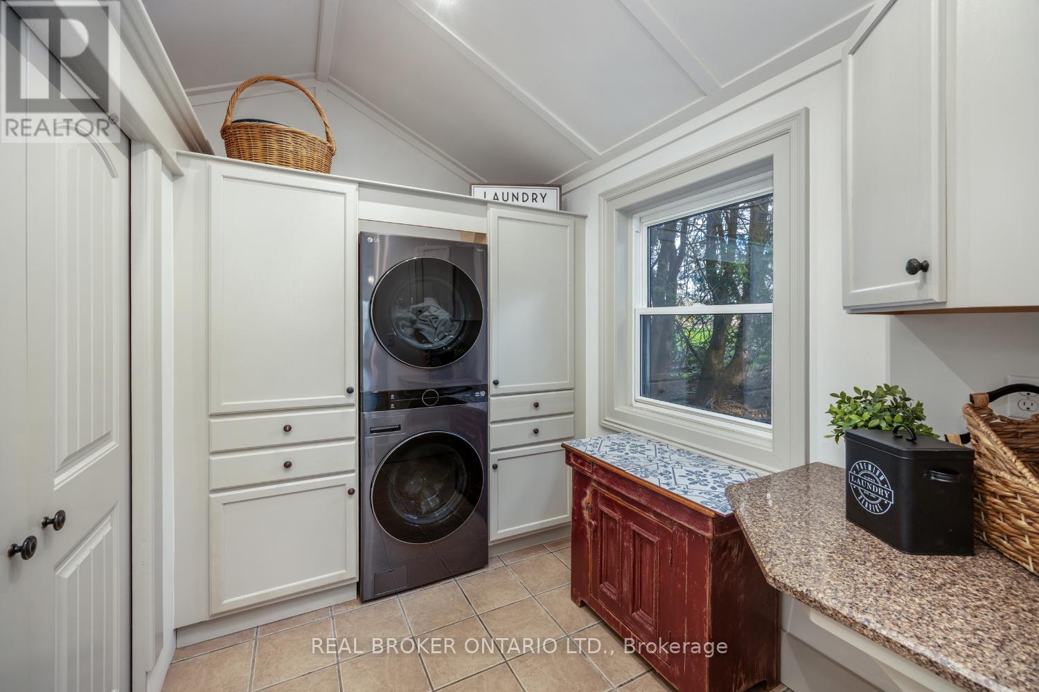 832 Highway 7a, Kawartha Lakes, Ontario  L0A 1A0 - Photo 26 - X12437791