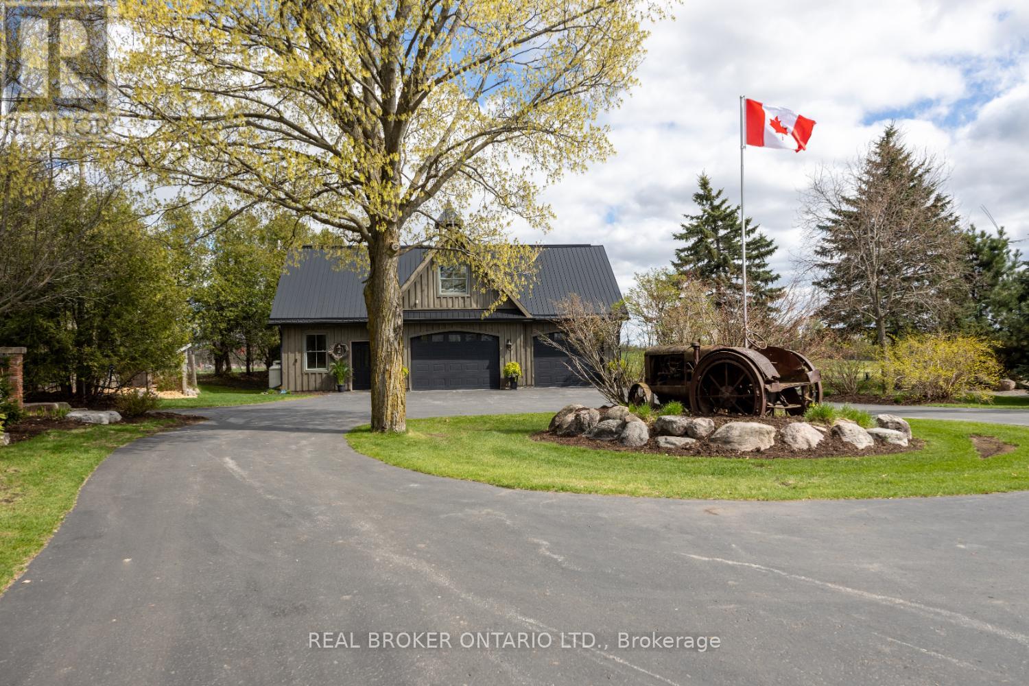 832 Highway 7a, Kawartha Lakes, Ontario  L0A 1A0 - Photo 32 - X12437791