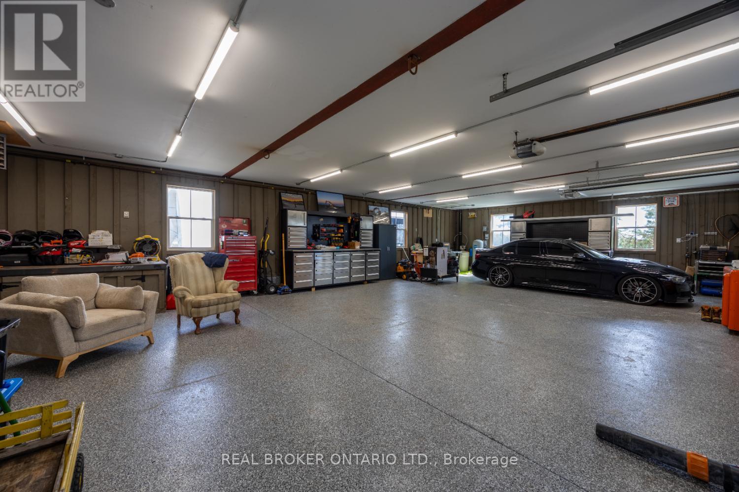 832 Highway 7a, Kawartha Lakes, Ontario  L0A 1A0 - Photo 34 - X12437791